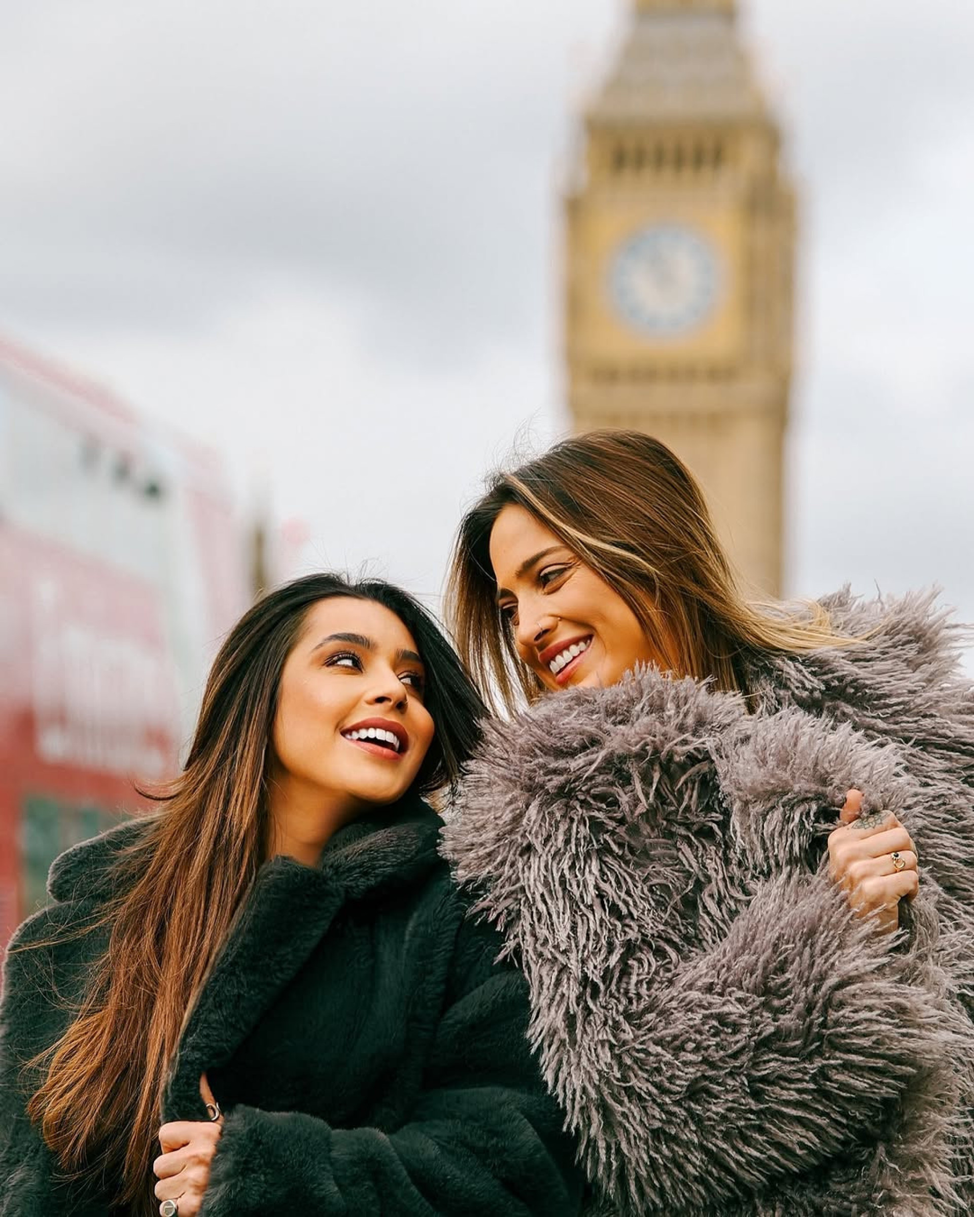 Lauana Prado curtiu viagem para Londres com a namorada  - Reprodução/Instagram 