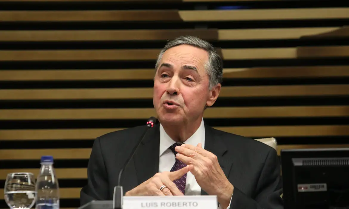 Comissão do Senado pede que Barroso explique suposto pedido de apoio dos EUA à democracia