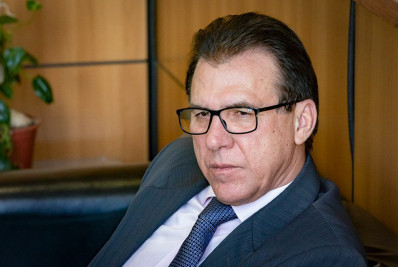 Governo pode estabelecer teto de juros no consignado privado em caso de abusos, diz Marinho