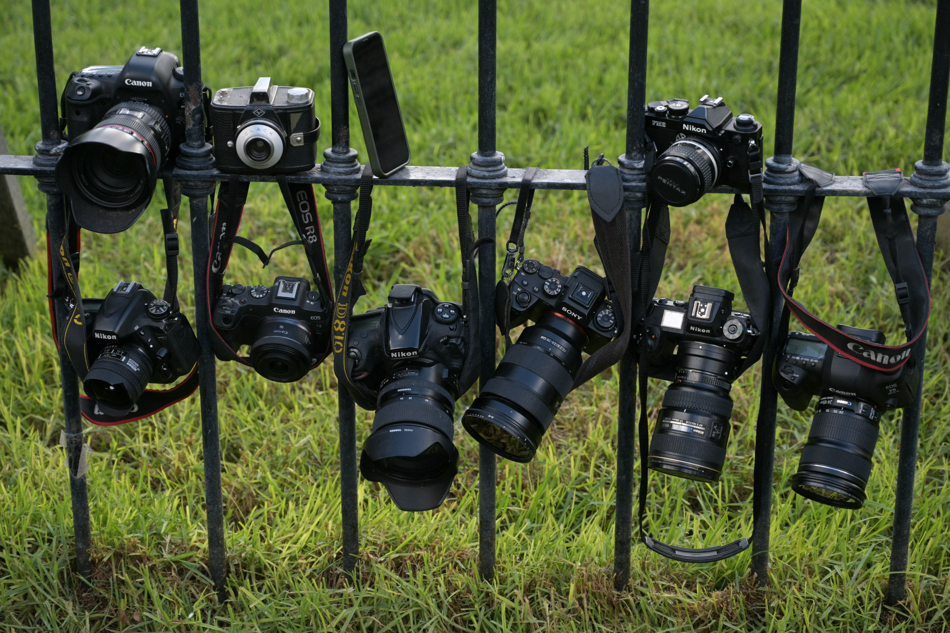 Fotojornalistas argentinos protestaram contra violência com Pablo Grillo e a classe - AFP