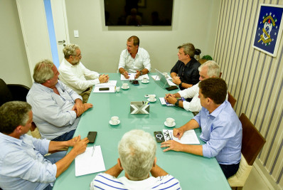 Atenção especial ao produtor rural que trabalha com gado de corte e leite