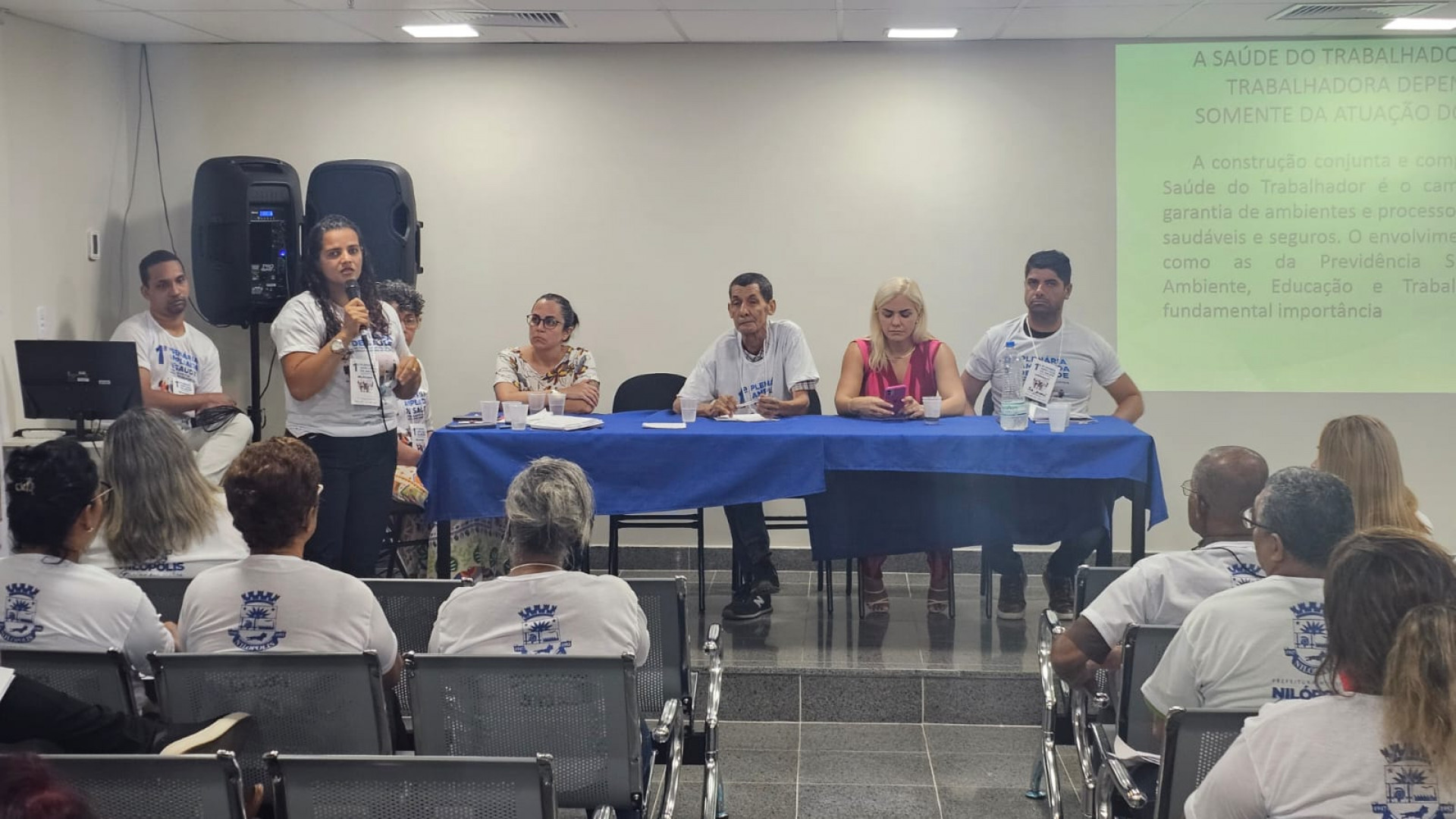 O objetivo do encontro foi debater o tema e escolher representantes para a Confer&ecirc;ncia Regional de Sa&uacute;de do Trabalhador e da Trabalhadora, que ser&aacute; realizada dia 11 de abril - Divulga&ccedil;&atilde;o / PMN