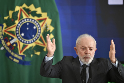 Lula pede para Zé Dirceu se candidatar a deputado federal nas eleições de 2026
