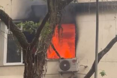 Vídeo: mulher ateia fogo em apartamento de ex-namorado em Copacabana