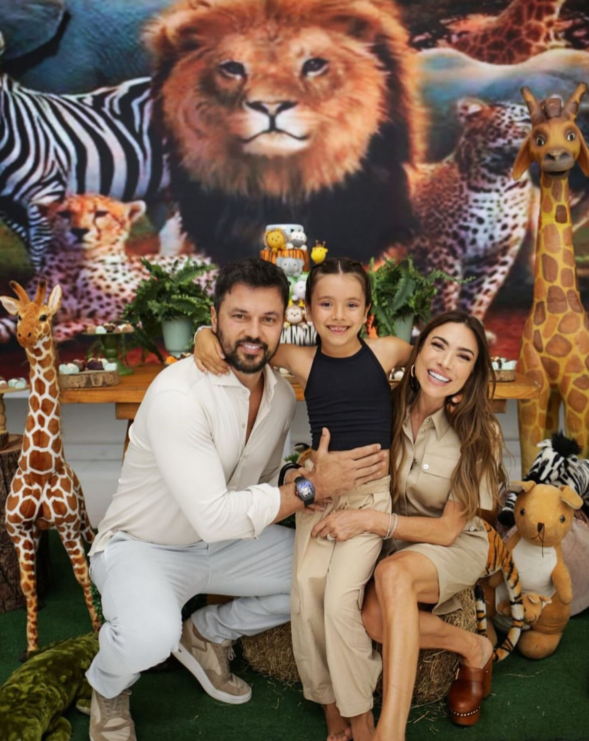 Patricia Abravanel exibe registros da festa de aniversário da filha com o tema 'Safari'  - Reprodução Instagram / Mari Oliveira 