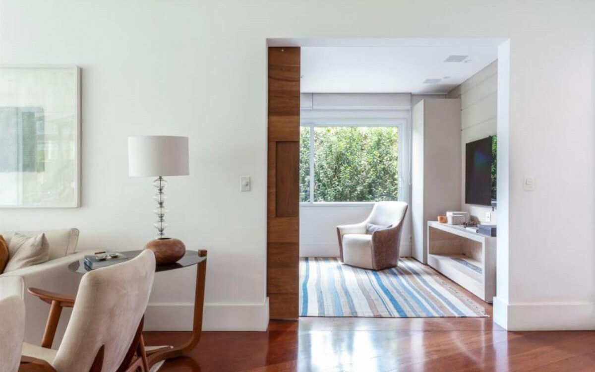 Técnicas simples aliviam o calor sem aumentar a conta de luz (Projeto: Escritório Dantas &amp; Passos Arquitetura | Imagem: Maura Mello)