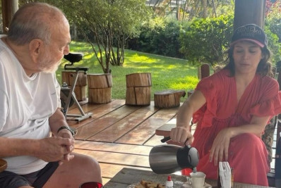 Bianca Bin e Lima Duarte se encontram para tomar café da tarde: 'Um brinde ao aqui e agora'