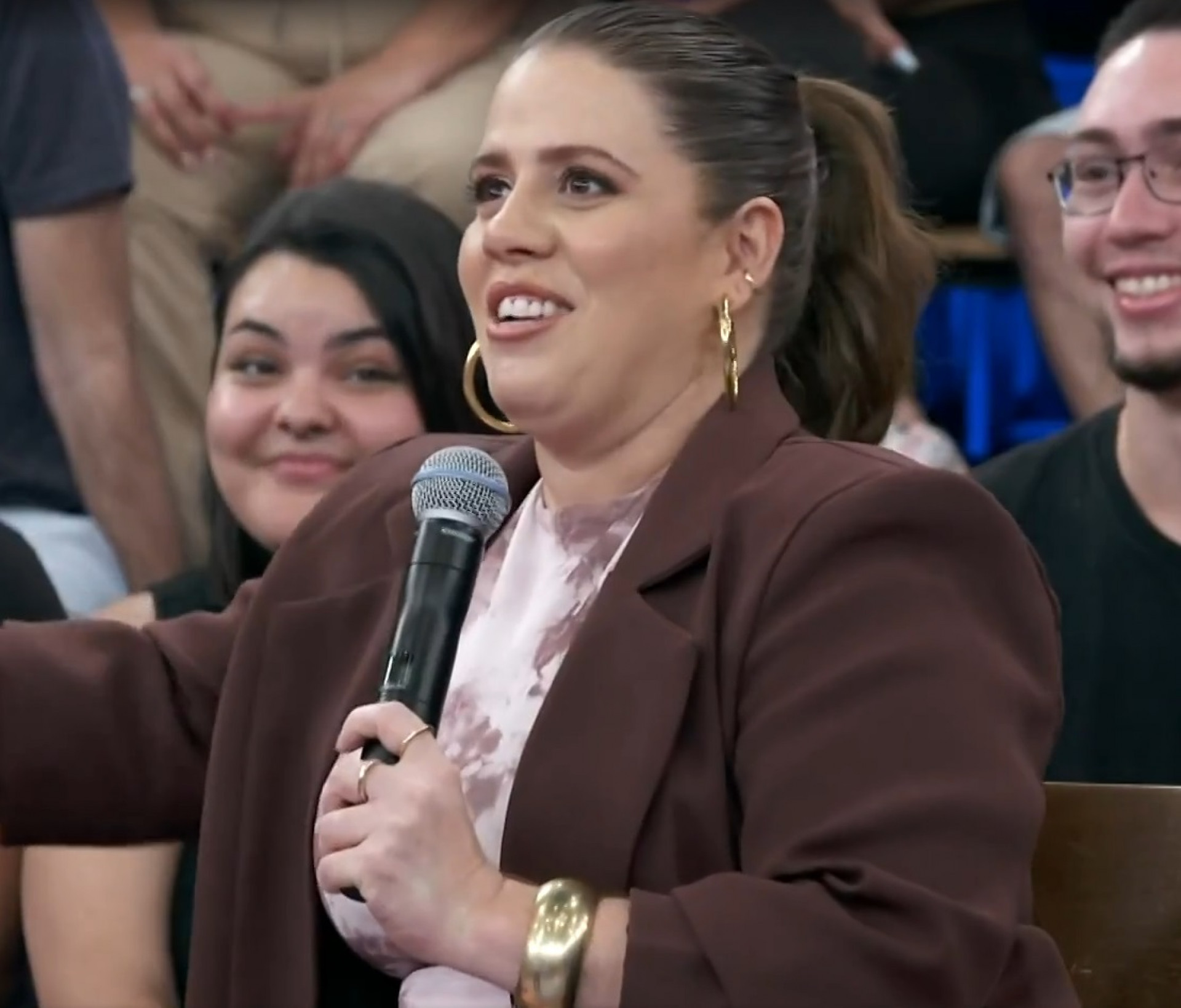 Tati Machado durante o 'Altas Horas' - Reprodução de vídeo / TV Globo