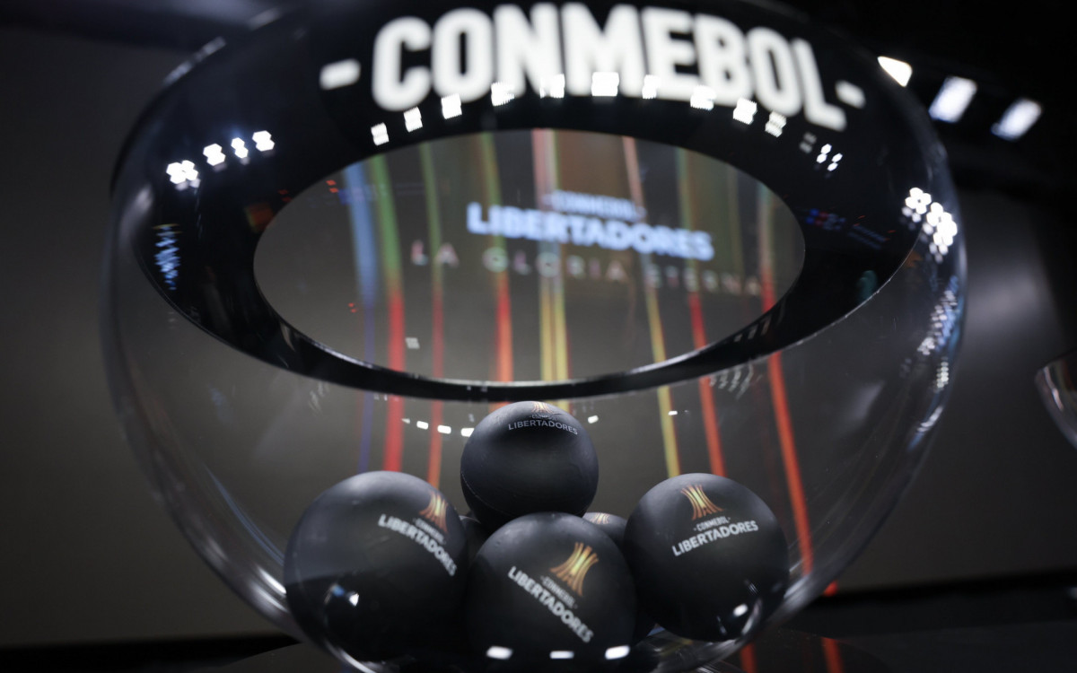 Sorteio dos grupos da Libertadores definiu os caminhos de Botafogo e Flamengo