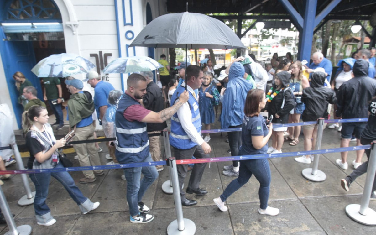 Vendas do Trem do Corcovado foram proibidas durante fiscaliza&ccedil;&atilde;o do Procon