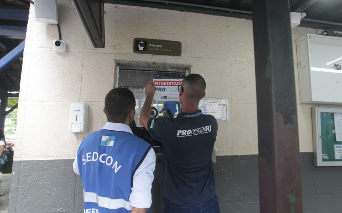 Procon interdita bilheteria do Trem do Corcovado