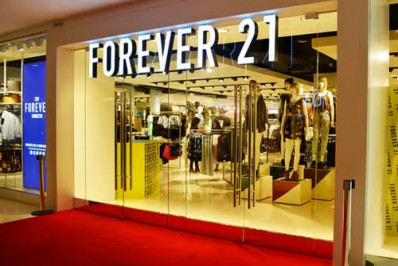 Varejista de fast-fashion Forever 21 pede falência nos EUA