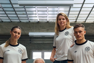 Alemanha lança uniforme inspirado no Mundial de 1974 e com homenagem a Beckenbauer