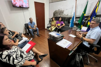 Secretário relata a diretores do Sepe modelo de gestão para a Educação