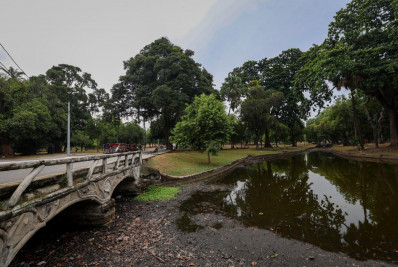 Rio Joana, na Grande Tijuca, tem leve recuperação após estiagem; veja antes e depois