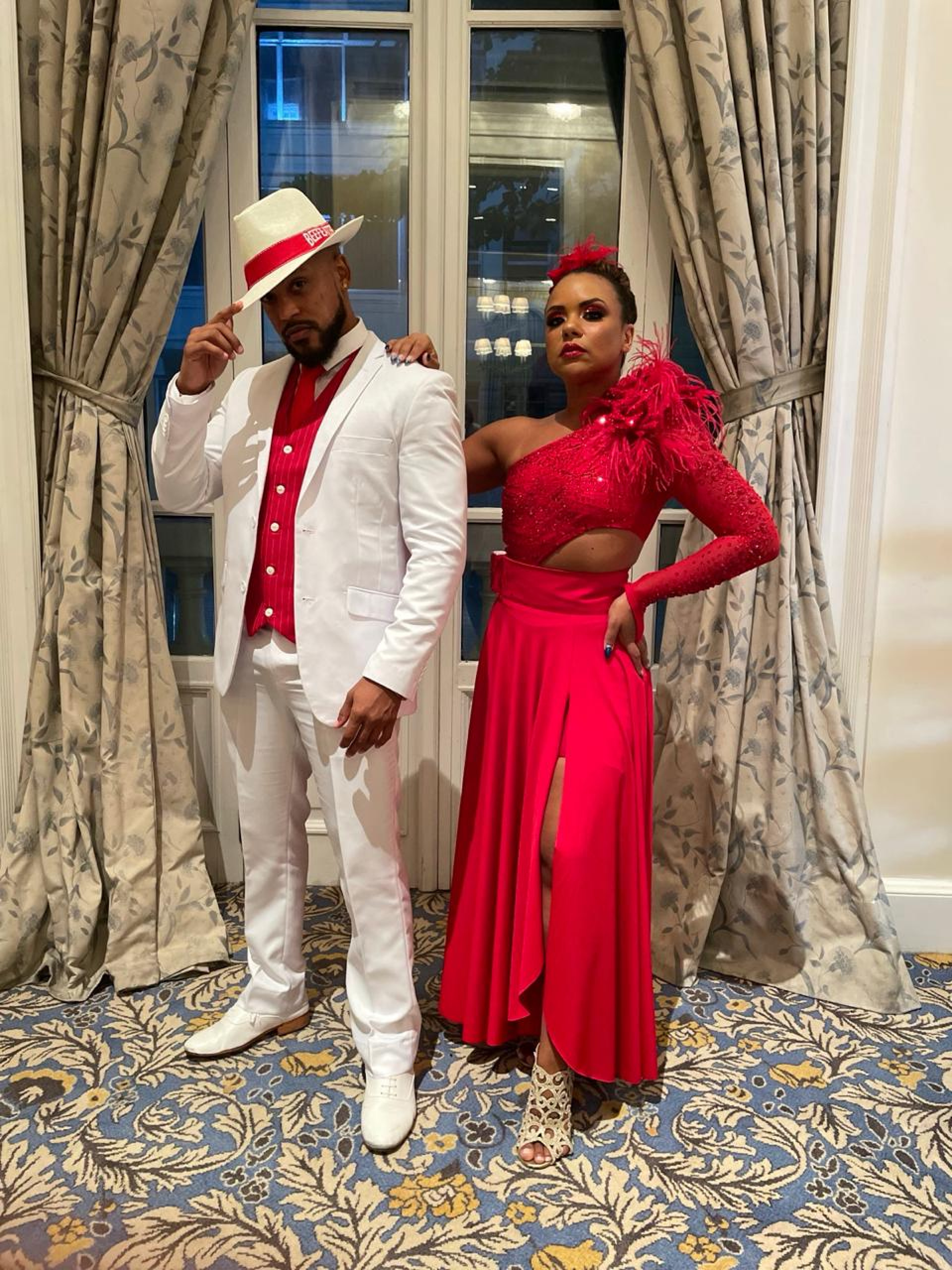 Cristiane Caldas e Marcinho Siqueira são o novo casal de mestre-sala e porta-bandeira da UPM - Divulgação / UPM