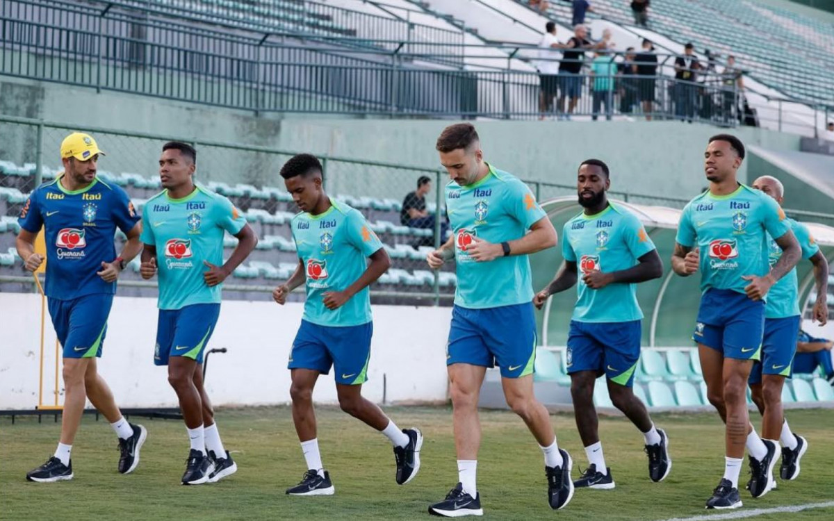 Treino da sele&ccedil;&atilde;o brasileira nesta ter&ccedil;a-feira (18), de manh&atilde;