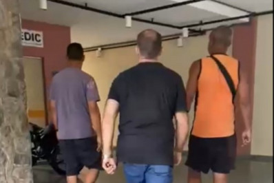 Homens são presos em flagrante ao transportar mais de uma tonelada de fios e cabos