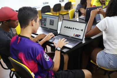 Secretaria da Juventude abre 3,5 mil vagas para cursos de Inteligência Artifical e Indústria Avançada