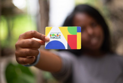 Caixa paga Bolsa Família a beneficiários com NIS de final 3