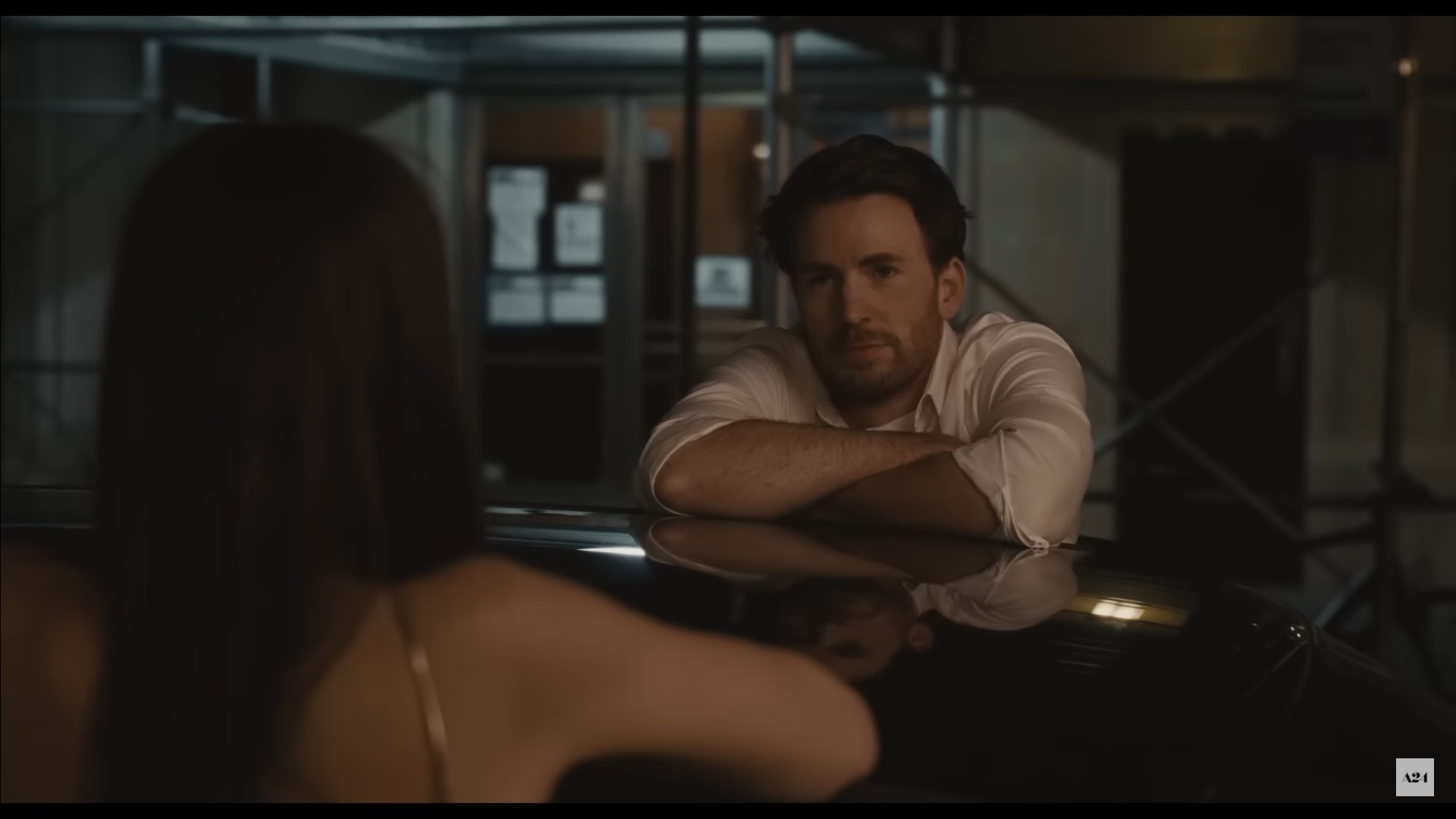 Dakota Johnson, Chris Evans e Pedro Pascal formam triângulo amoroso em 'Materialists' - Reprodução / YouTube