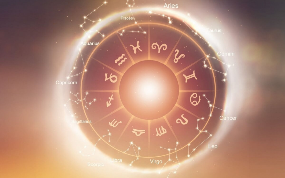 Enquanto alguns signos ter&atilde;o um dia agitado, outros ir&atilde;o experimentar o desejo de se recolher (Imagem: Billion Photos | Shutterstock)