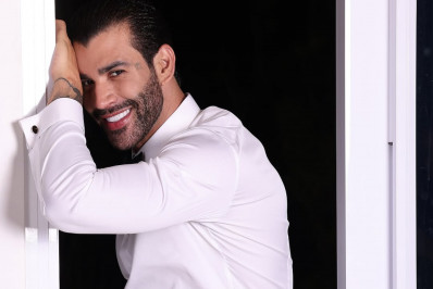 Gusttavo Lima é condenado a pagar R$ 70 mil na Justiça por divulgar número de celular em música