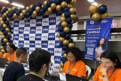 Mutirão oferece mais de 2 mil vagas de estágio e Jovem Aprendiz para estudantes do Rio