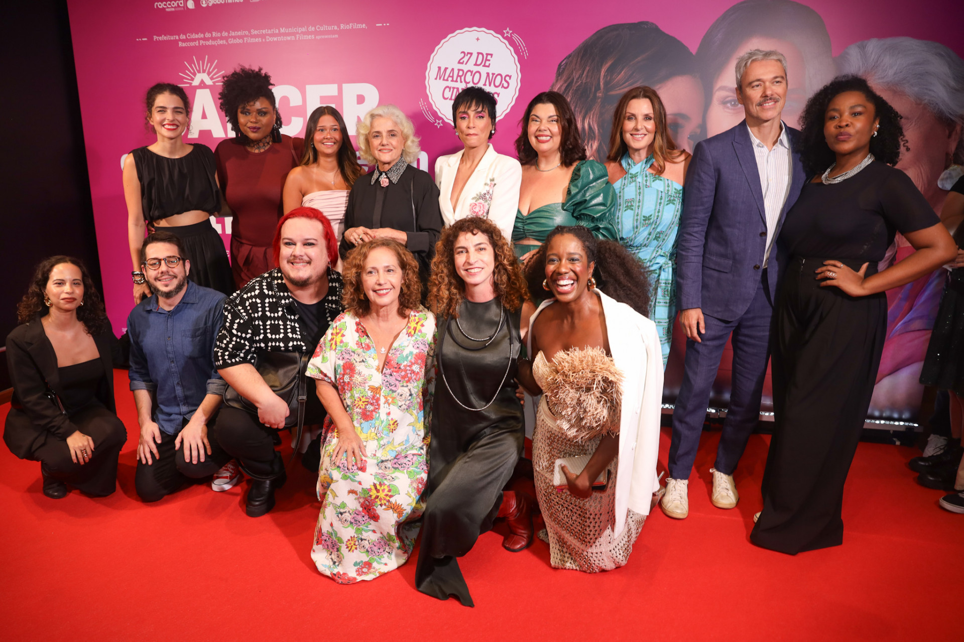 Elenco de 'Câncer com Ascendente em Virgem' se reúne em pré-estreia do filme - Lucas Ramos / Brazil News