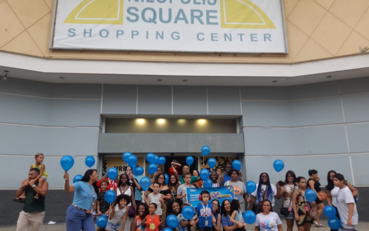 A Parada Down, que terá um ponto de encontro na praça de alimentação. Ss participantes circularão pelo shopping segurando balões azuis, promovendo a conscientização sobre a causa