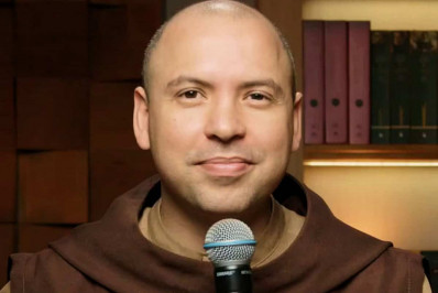 Acusado de 'promover a extrema direita', frei Gilson remove dois mil vídeos do YouTube 