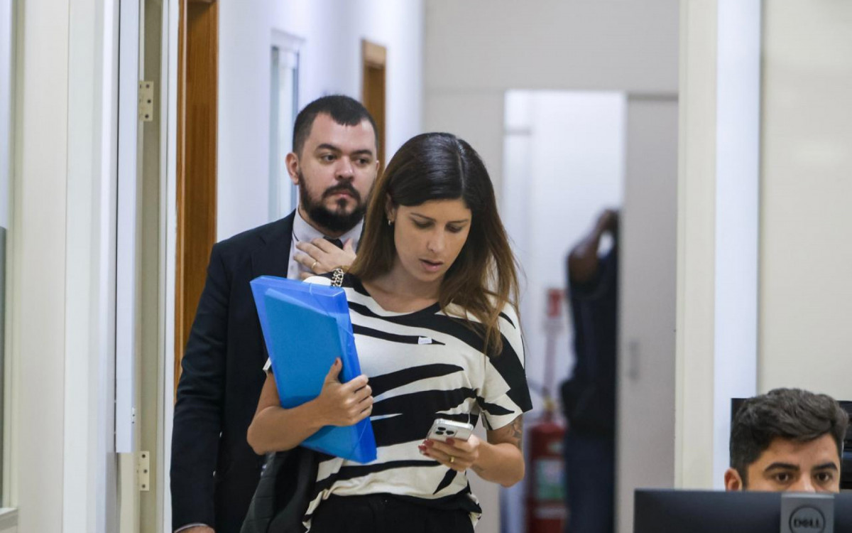 Representantes da empresa Dedica Saúde prestaram depoimento nesta manhã de sexta-feira (21) - Renan Areias/Agência O DIA