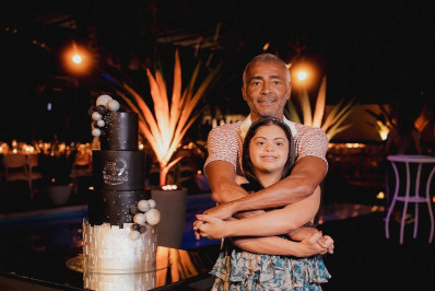Romário presta homenagem à filha: 'Um futuro com mais inclusão e respeito'