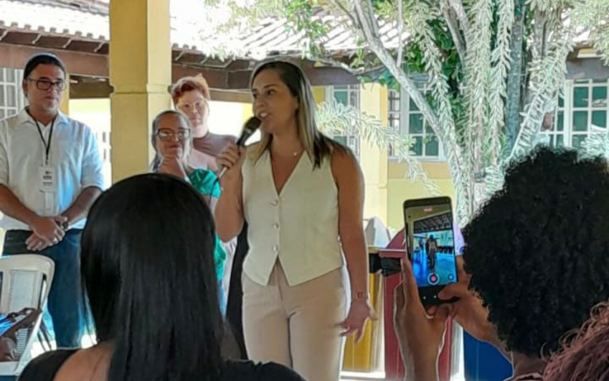 Prefeita Daniela Soares se reúne com merendeiras 