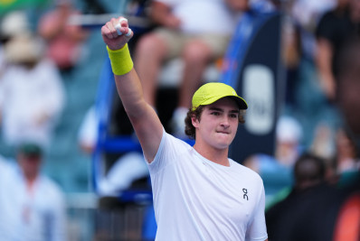 João Fonseca se vinga de 20º do mundo e avança à terceira rodada em Miami