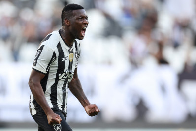 Patrick de Paula vê Botafogo como 'time a ser batido' em 2025 mesmo com começo ruim de temporada