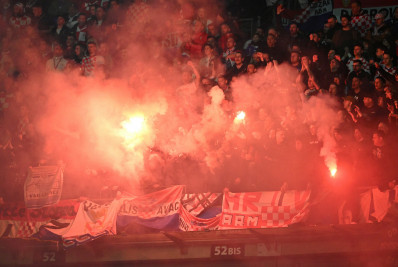 Sete pessoas são presas por 'saudações nazistas' durante partida entre França e Croácia