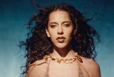 Marina Sena revela nome e data de lançamento de novo álbum