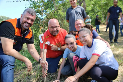 Plantio de Mudas marca Dia Mundial da Floresta em Cordeiro