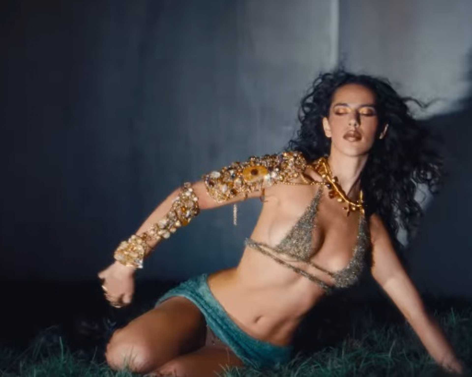 Marina Sena - Reprodução de Vídeo