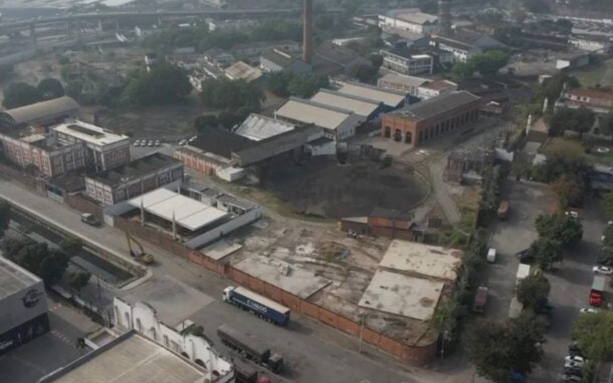 Flamengo avalia novo adiamento para assinatura de acordo por terreno do estádio