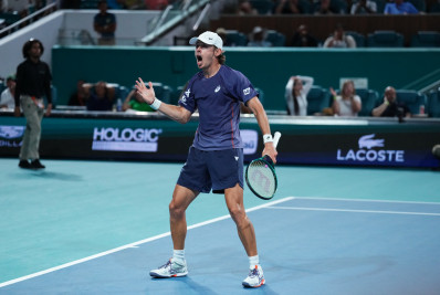 Algoz de João Fonseca se impressiona e valoriza 'incrível apoio' ao brasileiro