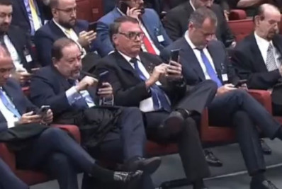 Defesa de Bolsonaro contesta relação do ex-presidente com o 8 de Janeiro