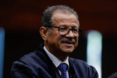 Advogado e ex-desembargador grita e é detido por desacato no STF após tumulto