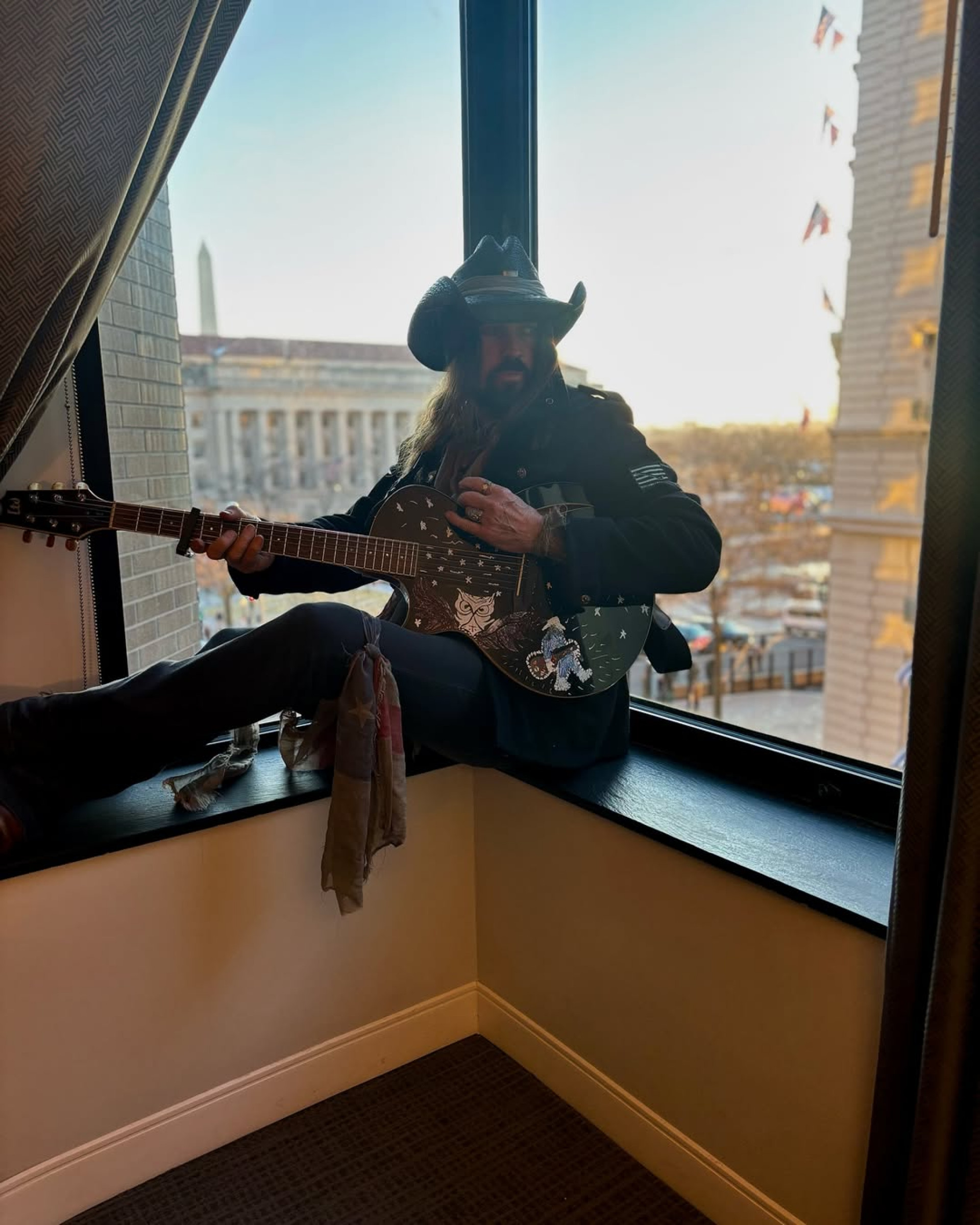 Billy Ray Cyrus se declara para as filhas Miley Cyrus e Noah Cyrus - Reprodução / Instagram