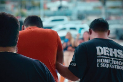 Homem é preso por sequestrar colombiana e participar da morte de policial