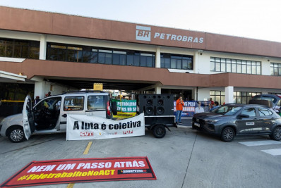 Petroleiros do Norte Fluminense fazem greve de advertência contra retrocessos na Petrobras