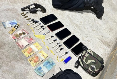 Três jovens são presos por tráfico de drogas em Paraíba do Sul