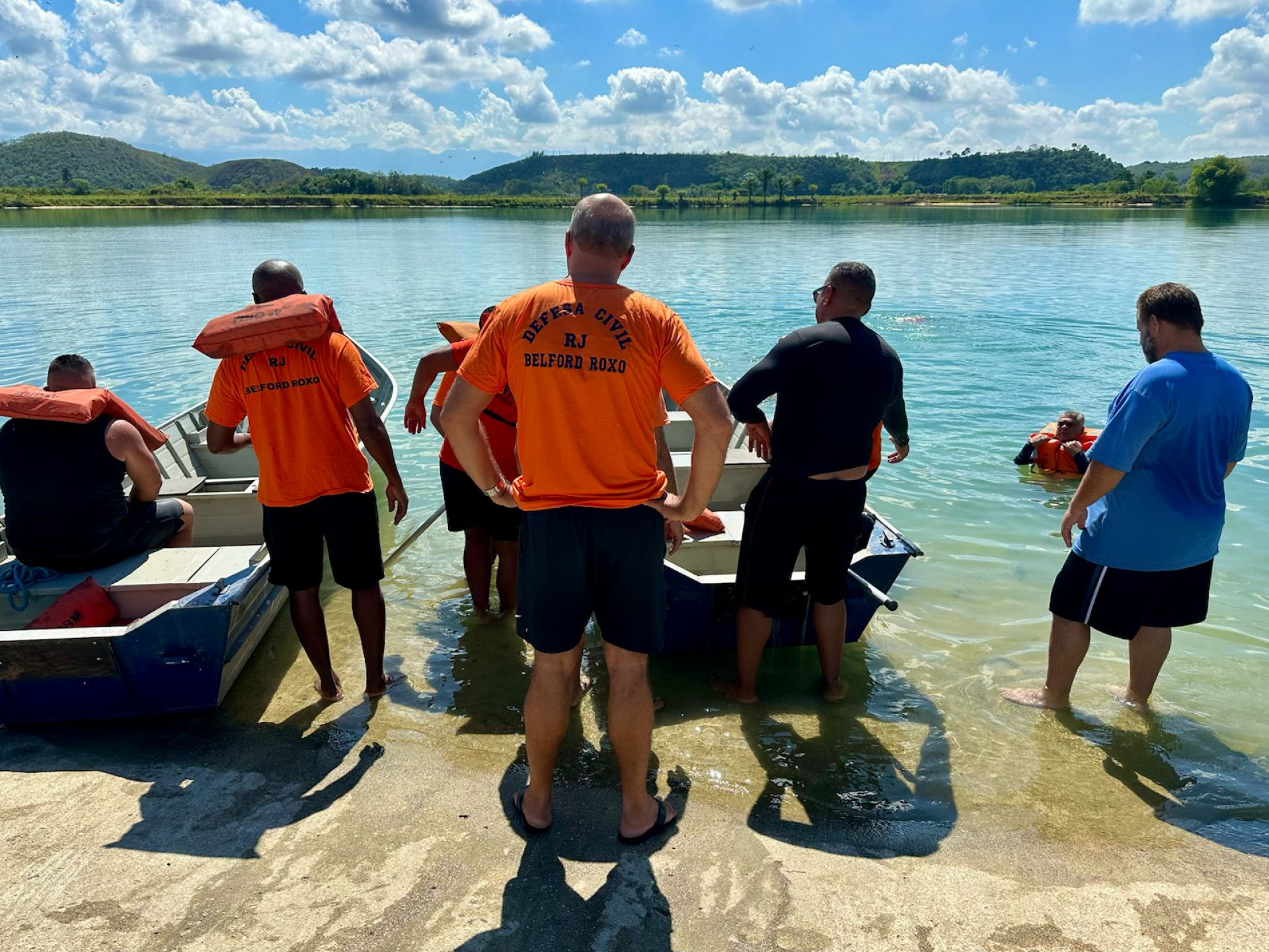 Secret&aacute;rio Evalder Perini supervisionou o simulado na Lagoa Azul - Roger Silva / PMBR
