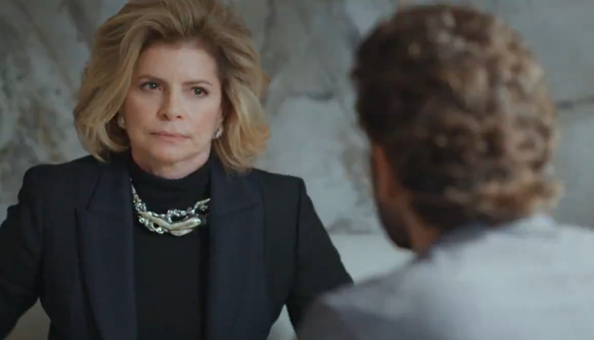 Debora Bloch interpreta a vilã Odete Roitmann em 'Vale Tudo' - Reprodução de vídeo